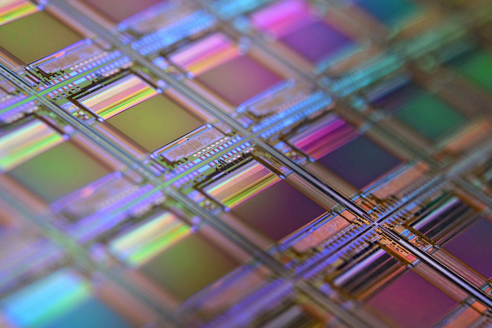 Senttt Ltd | IT Hardware, Components & Custom PCB Solutions